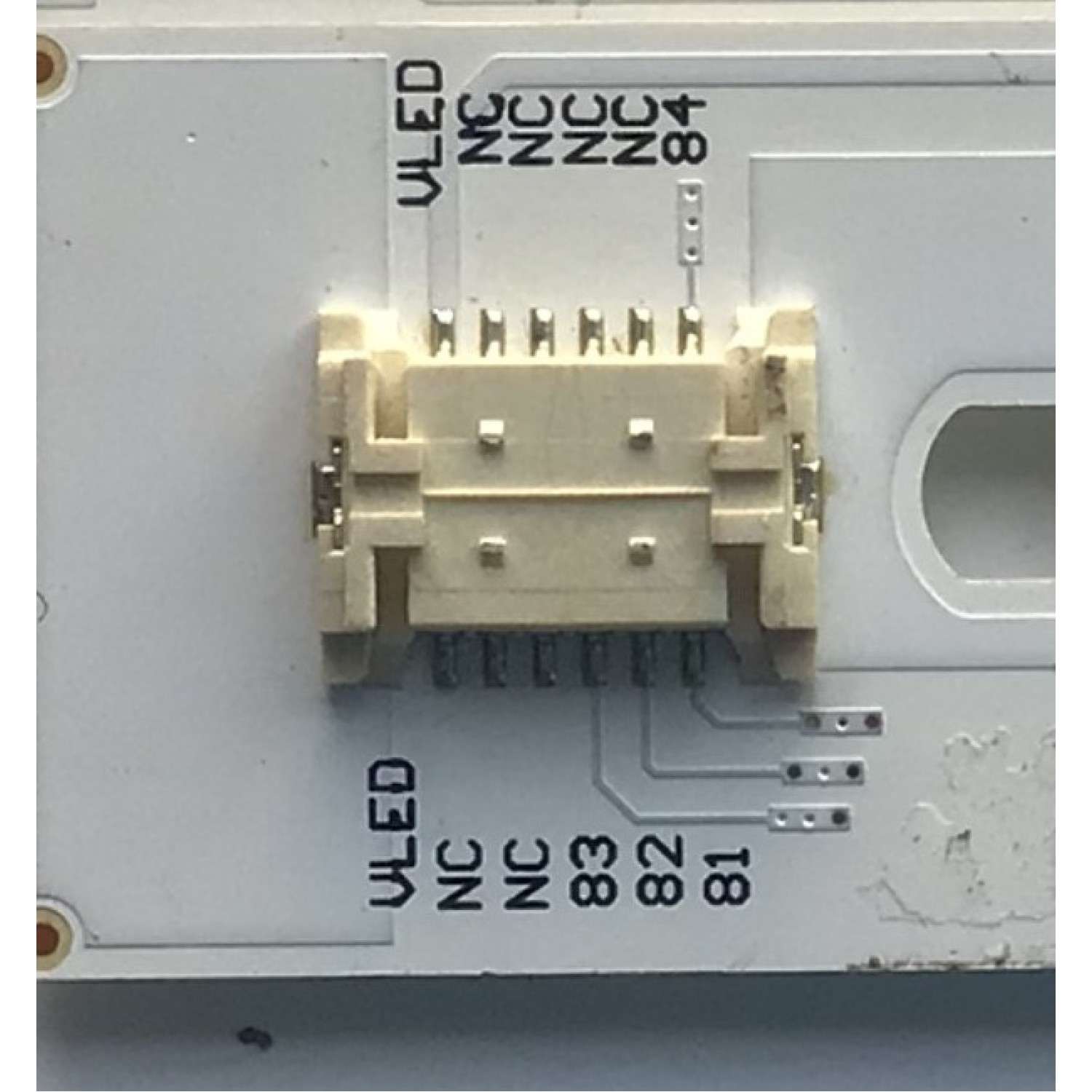 KIT DE LED'S PARA TV LG ((INCOMPLETO SOLO 35 PIEZAS)) / NUMERO DE PARTE EAV65012801 / SSC_Y21 SlimDTR_86NANO99_A_S / SSC_Y21 SlimDTR_86NANO99_A_REV00_200803 / PC66146A / E320262 / MODELO 86'' - Imagen 3